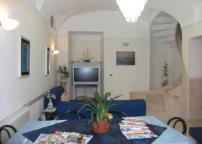 Hotel apartamentowy Italia Finale Ligure