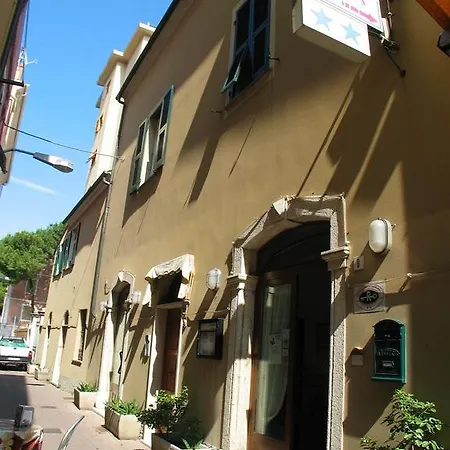 Italia Hotel apartamentowy
