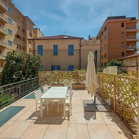 Italia Hotel apartamentowy