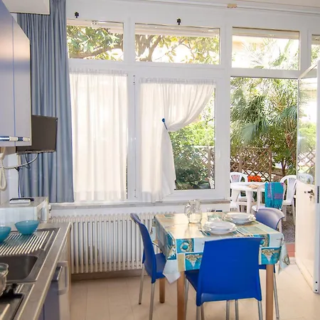 Italia Hotel apartamentowy 3*